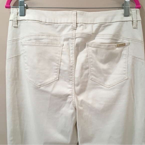 Chico's So Lifting Natural Cream Crop Basic Pants Womens Size 1.5 Medium New - Picture 4 of 7